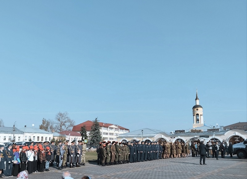 Митинг на площади В.И.Ленина в Боровске.