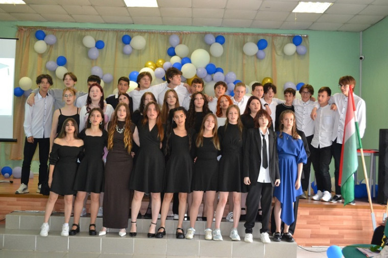 ВЫПУСКНОЙ В 9-х КЛАССАХ.
